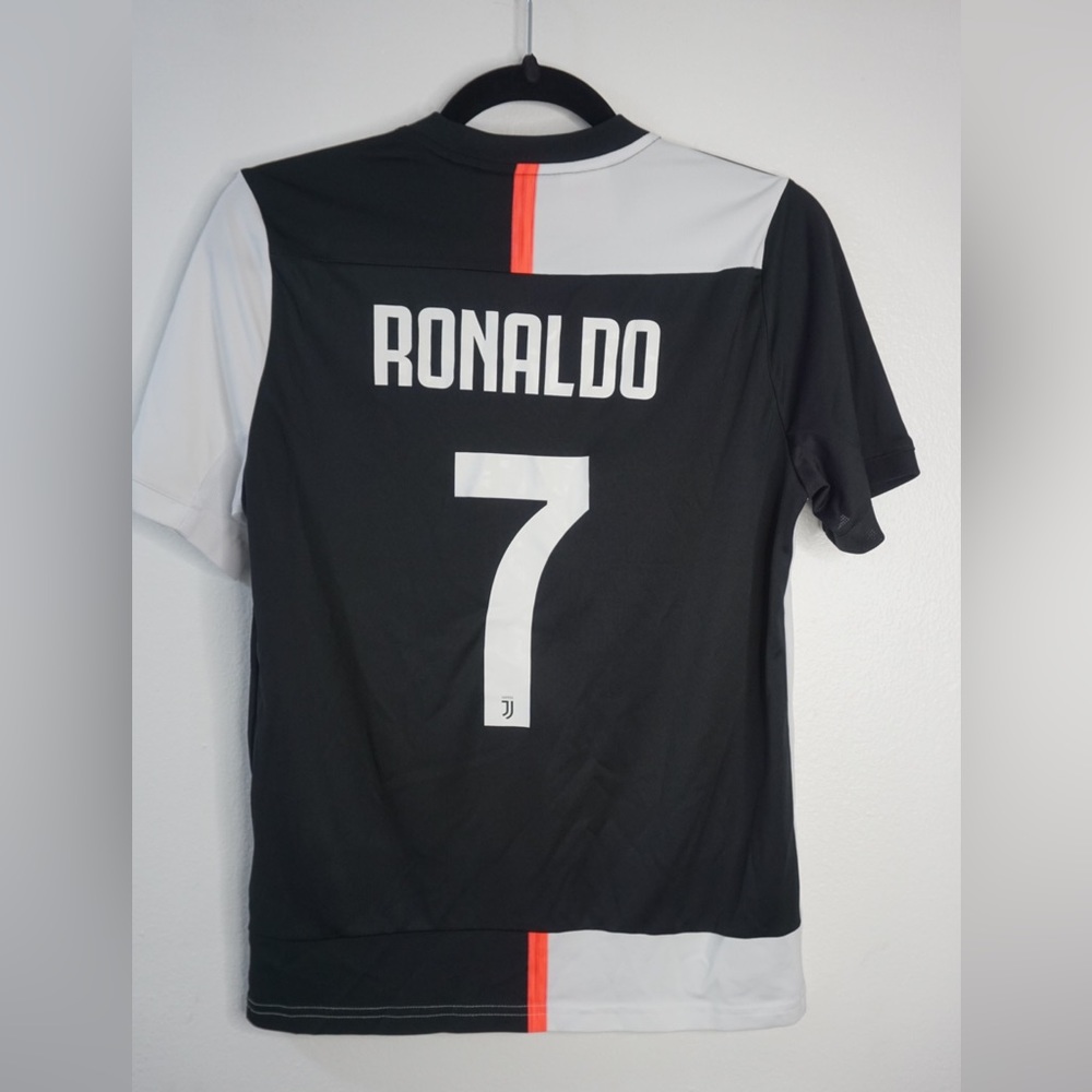 COPY - JUVENTUS CRISTIANO RONALDO HOME SOCCER JERSEY PLAYER ISSUE 2019/20 - ADI…